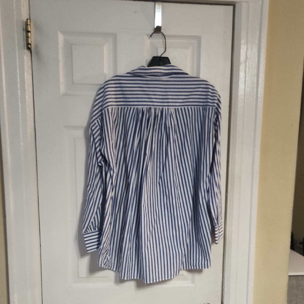 Nili Lotan Blue and White Casual Button Down Shirt - Picture 2 of 3